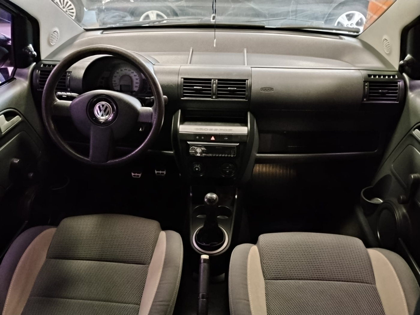 VW CROSFOX 1.6 - Foto 5