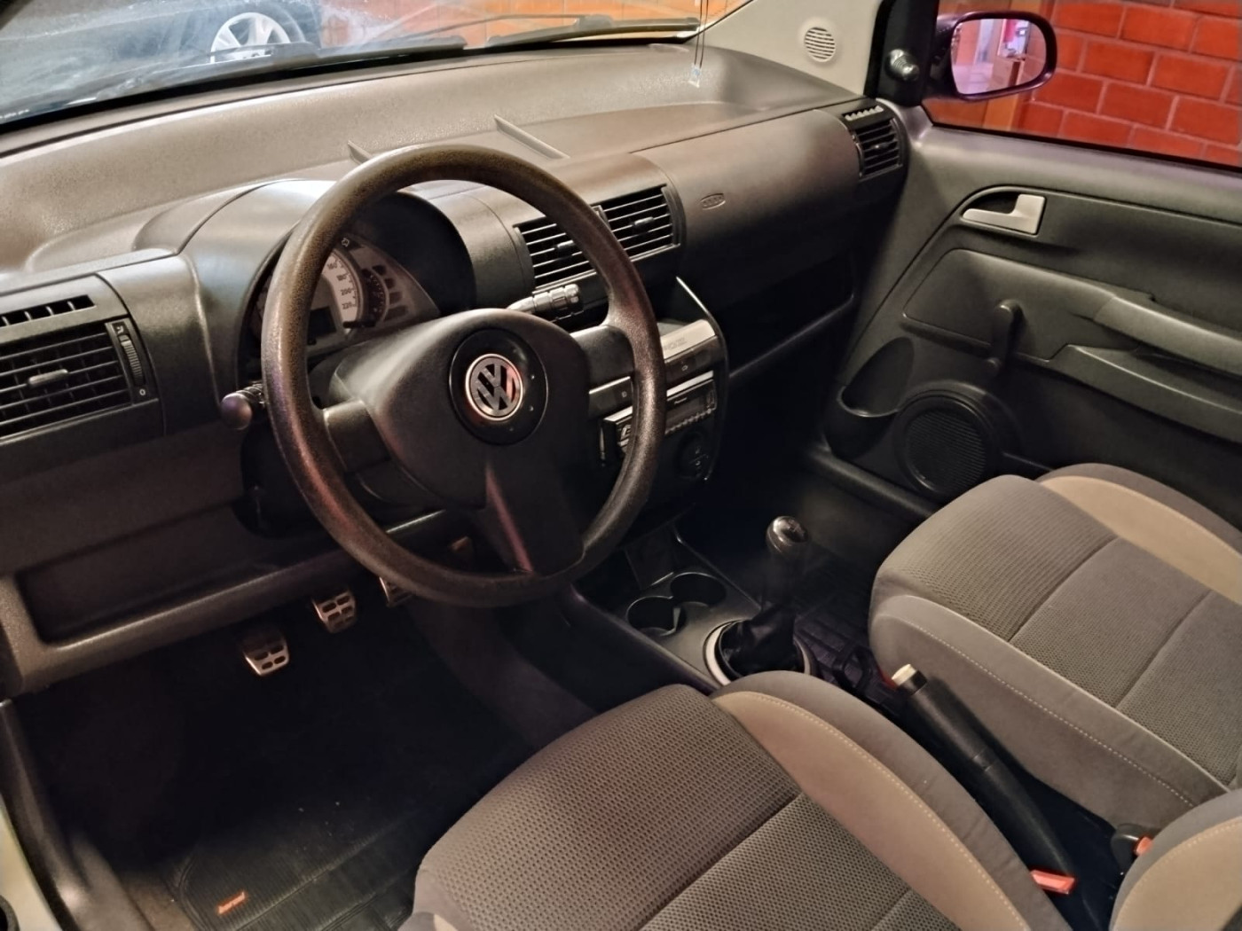 VW CROSFOX 1.6 - Foto 3