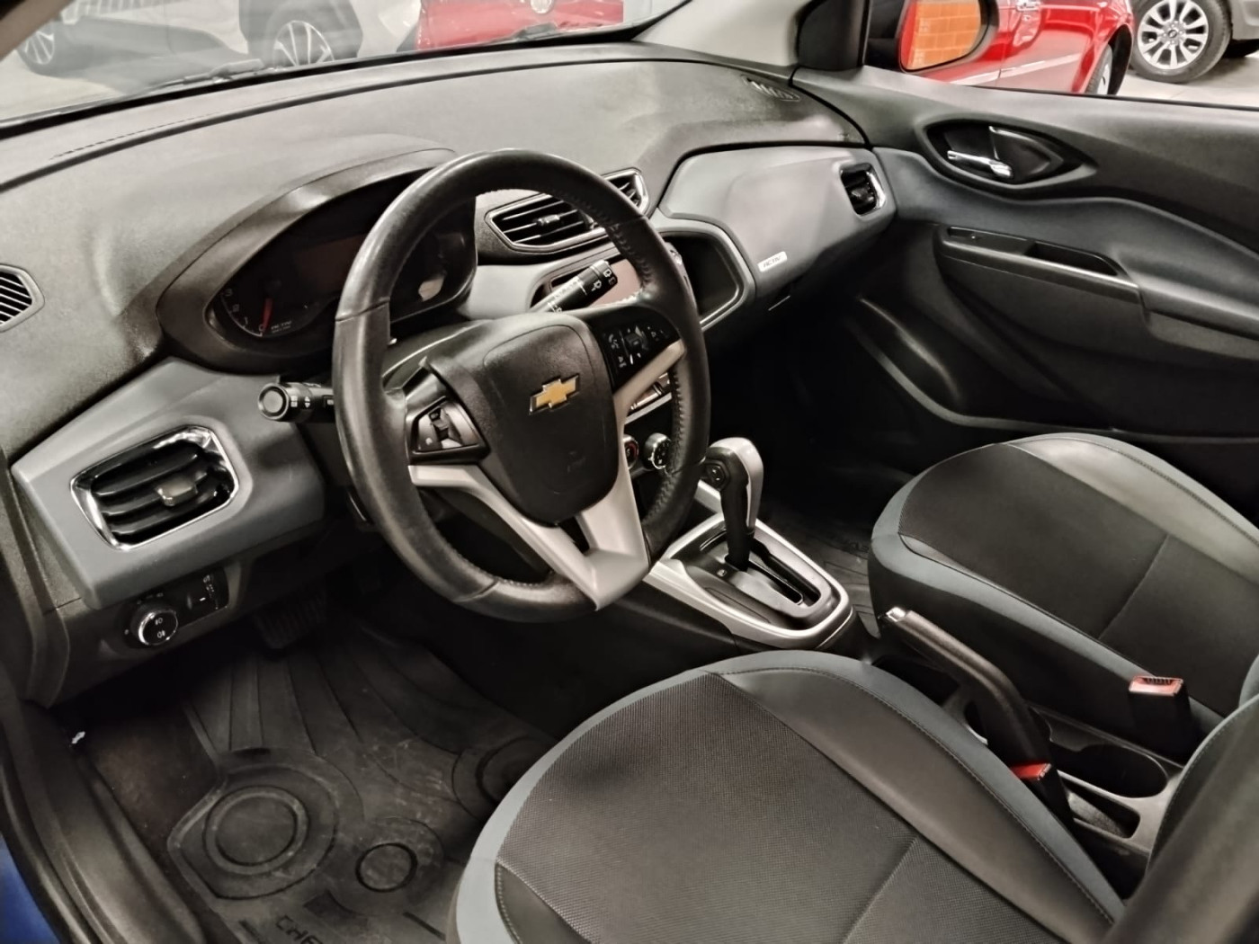 GM ONIX ACTIV 1.4 - Foto 3