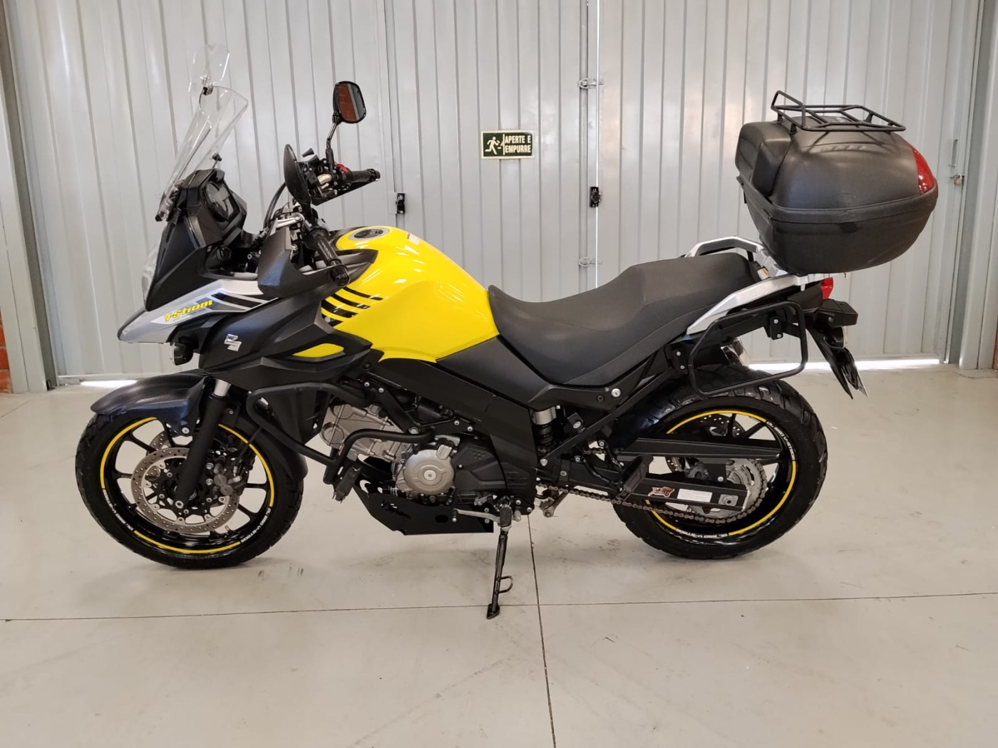 SUZUKI V-STROM 650 - Foto 3