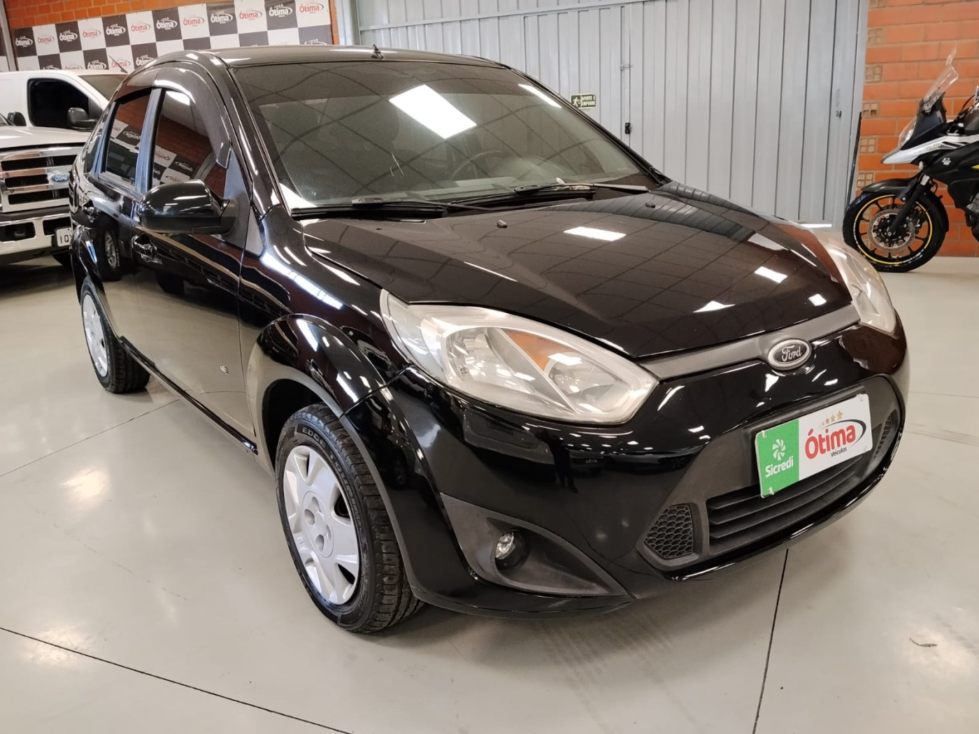FORD FIESTA SEDAN 1.0 - Foto 1