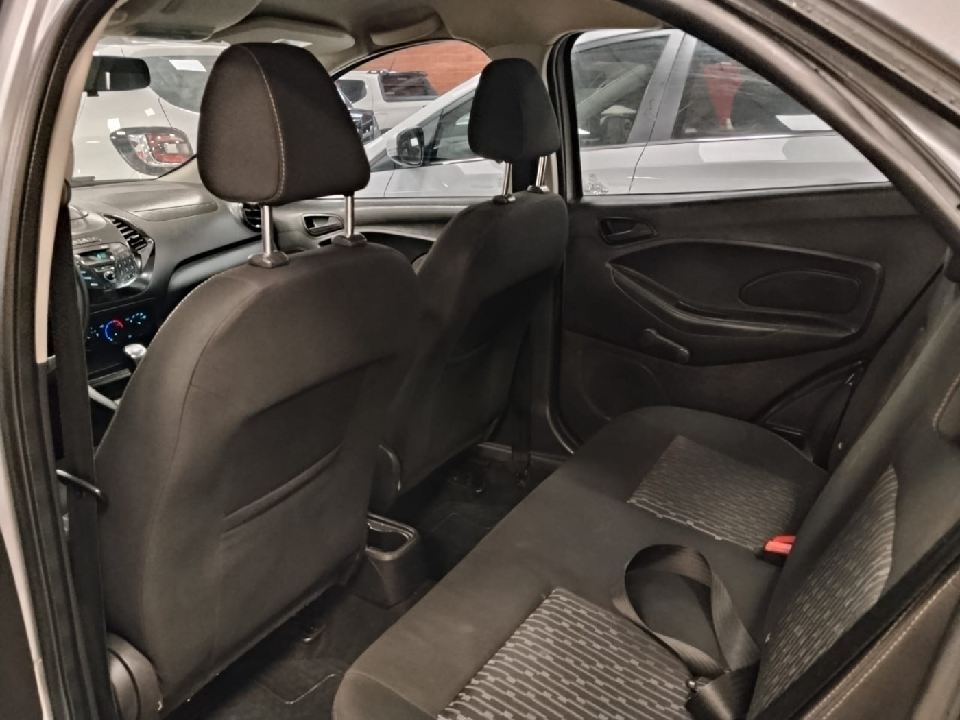 FORD KA SEDAN 1.0 SE - Foto 6