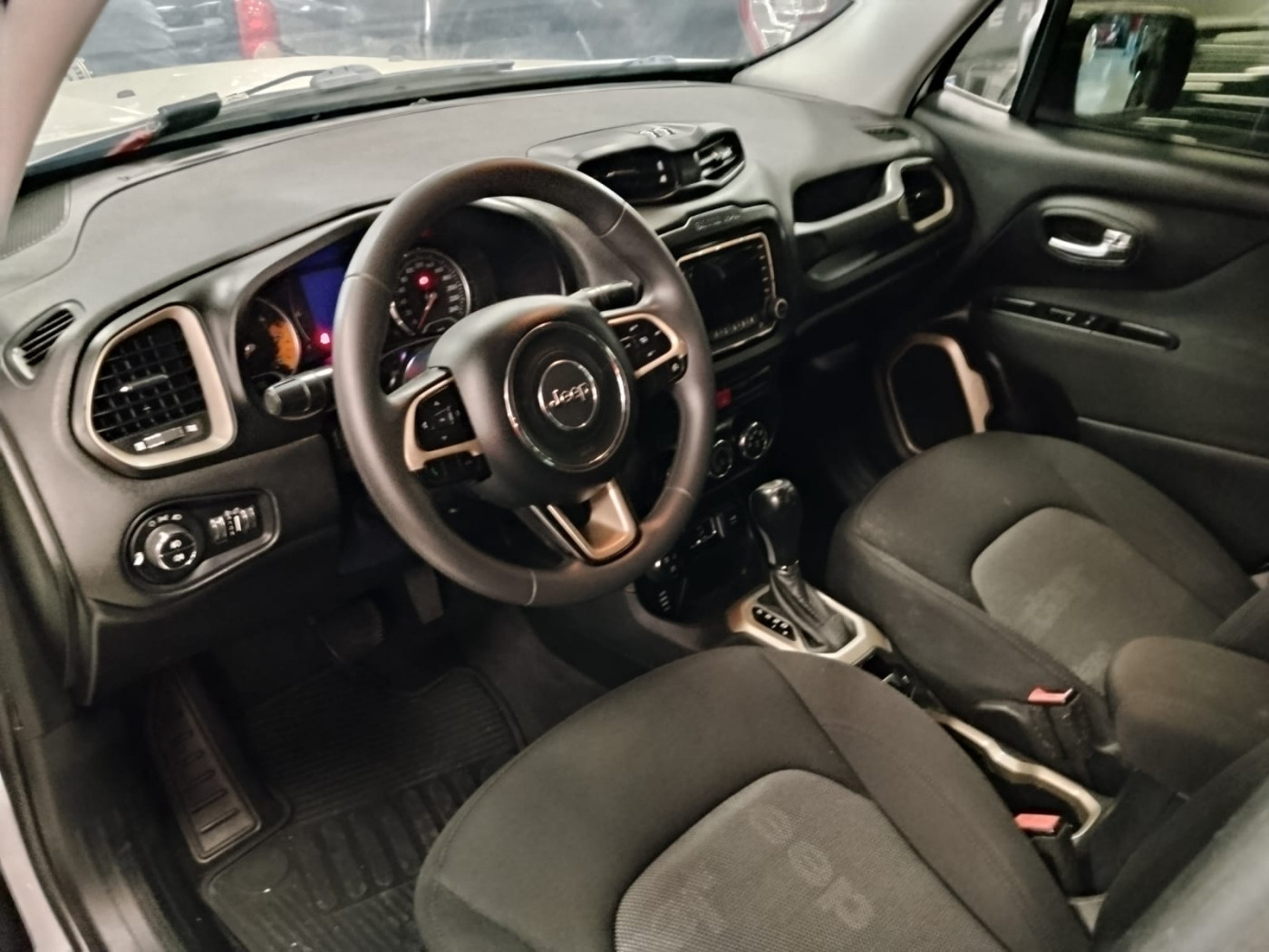 JEEP RENEGADE SPORT 4X4 - Foto 3