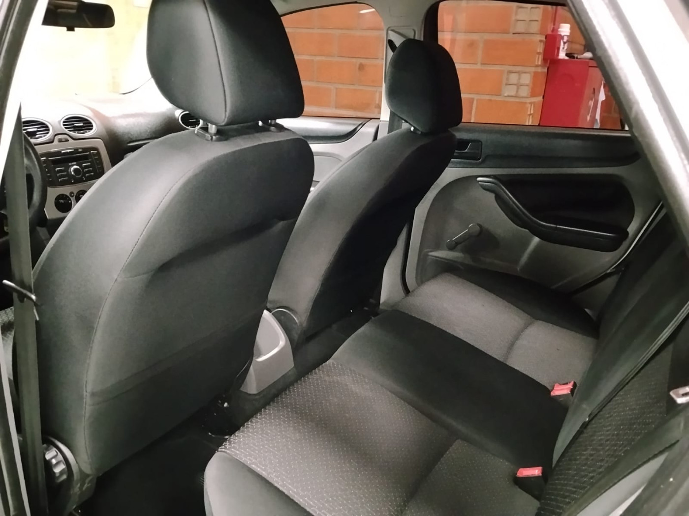 FORD FOCUS 1.6 HB - Foto 6
