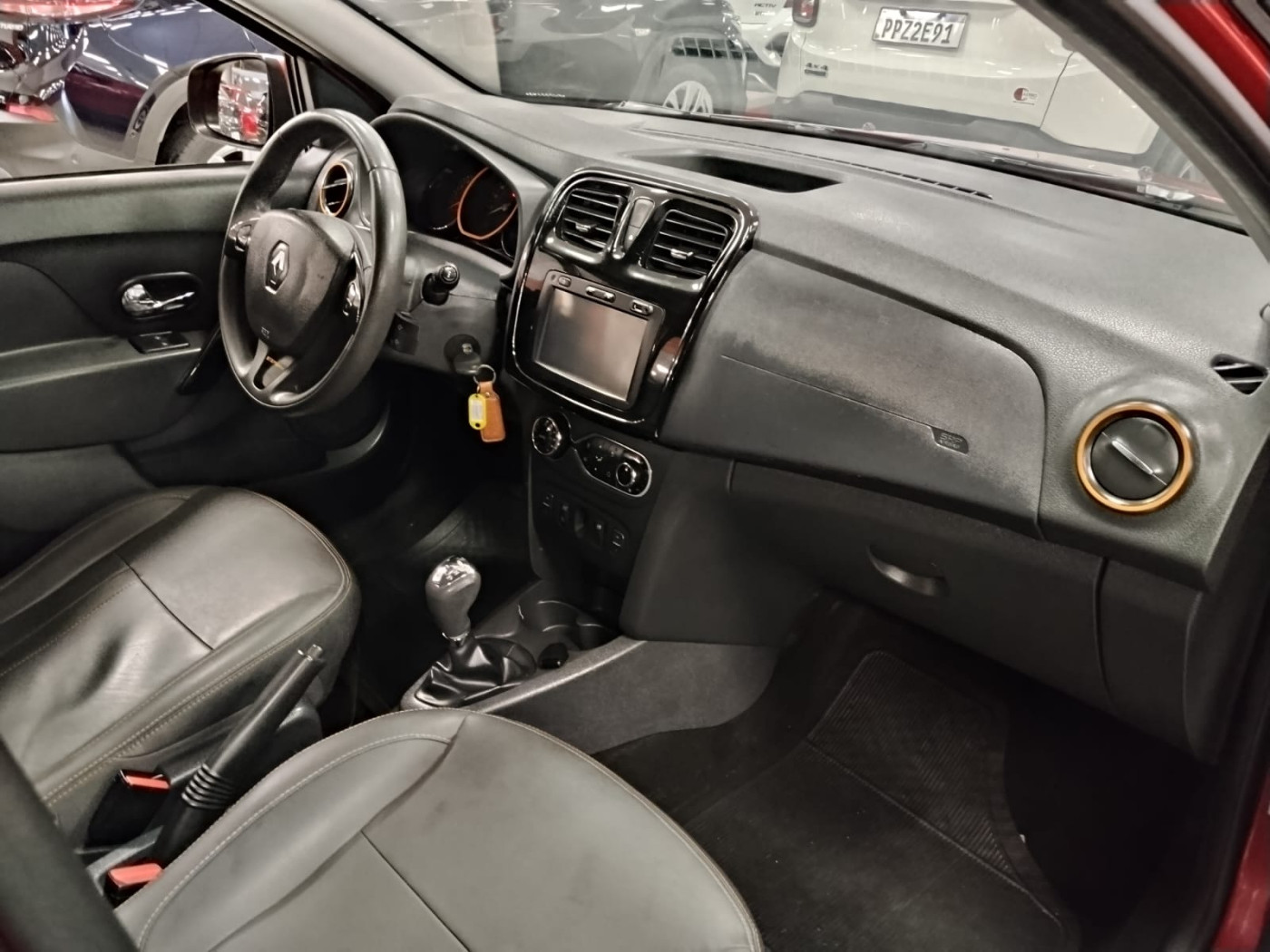 RENAULT SANDERO STEPWAY AUT - Foto 4