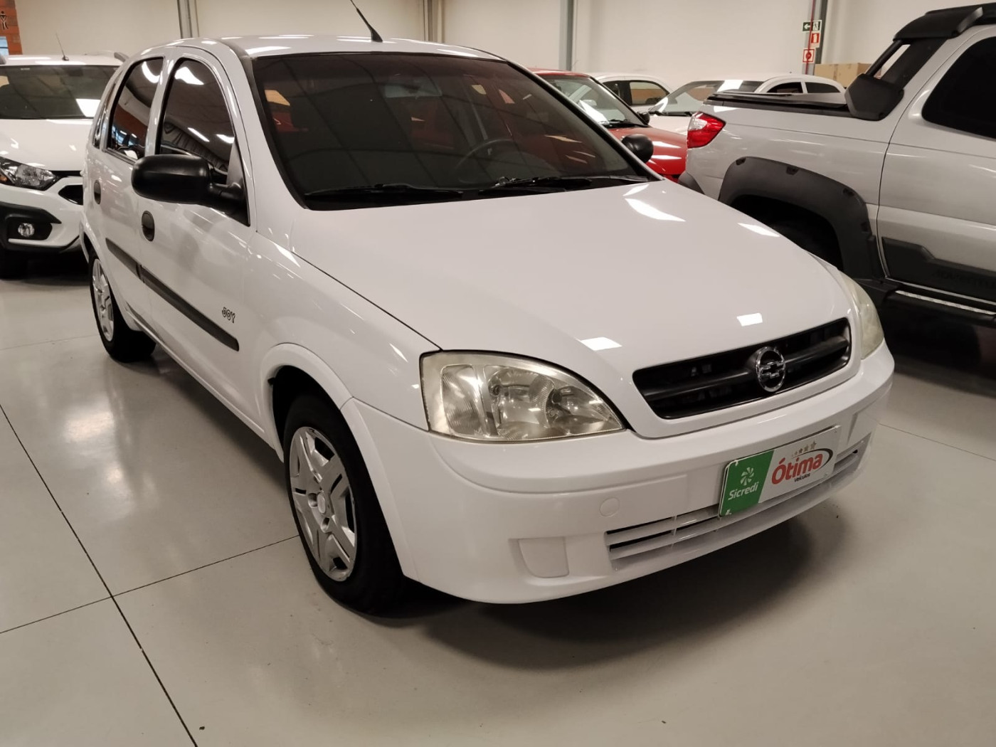 GM CORSA HB 1.0 - Foto 2