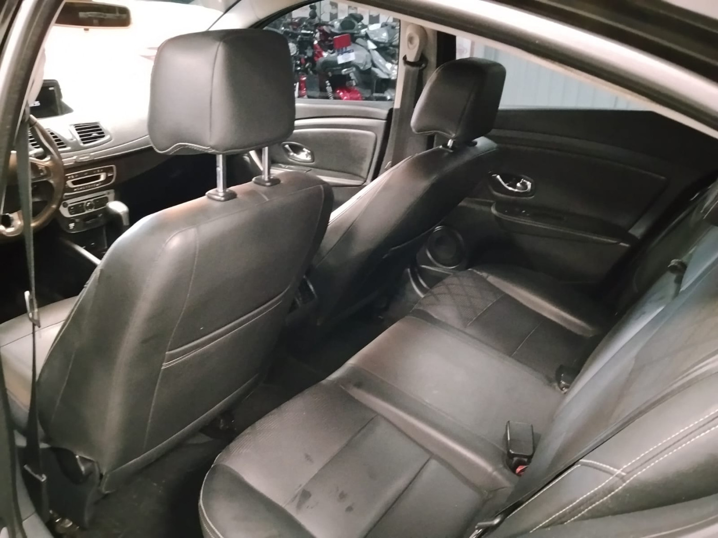 RENAULT FLUENCE DYNAMIQUE 2.0  - Foto 6
