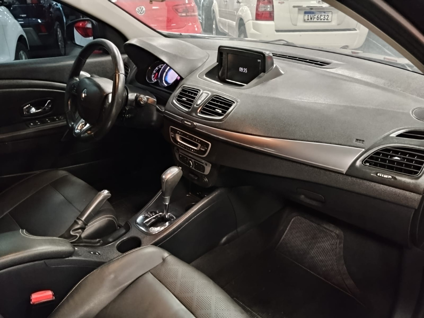 RENAULT FLUENCE DYNAMIQUE 2.0  - Foto 4