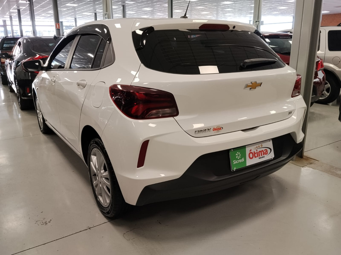 GM ONIX LT 1.0 - Foto 7