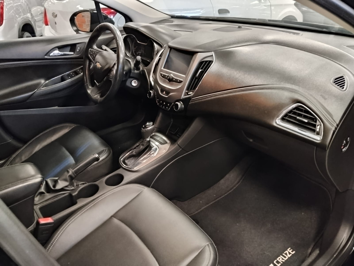 GM CRUZE SEDAN LT 1.4 - Foto 4