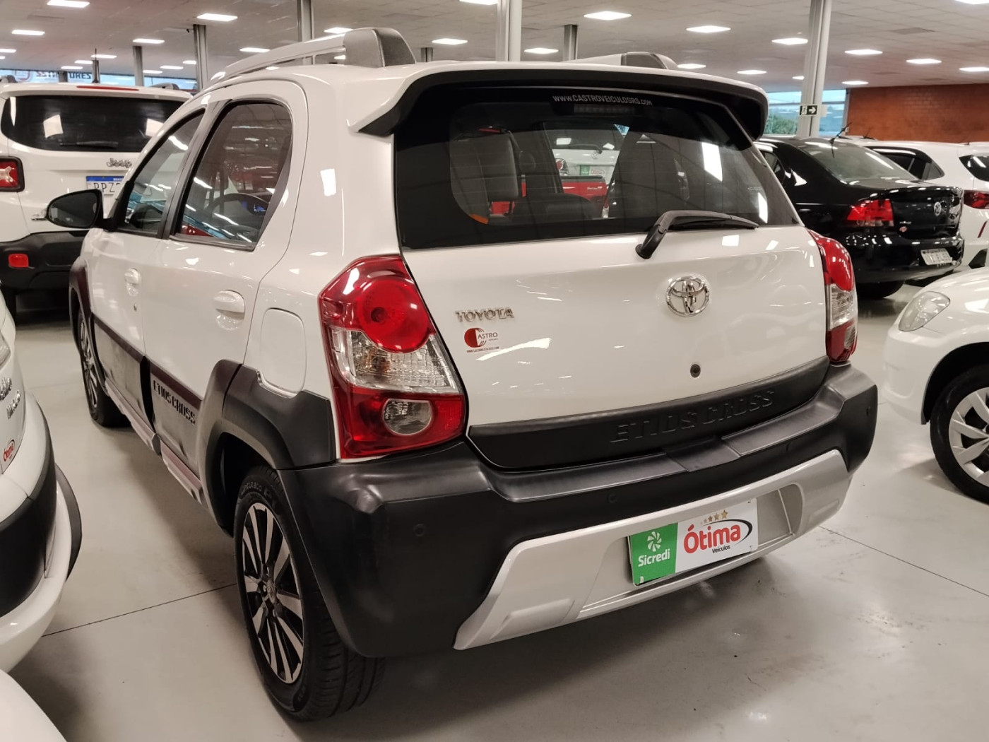 TOYOTA ETIOS CROSS 1.5 AT - Foto 8