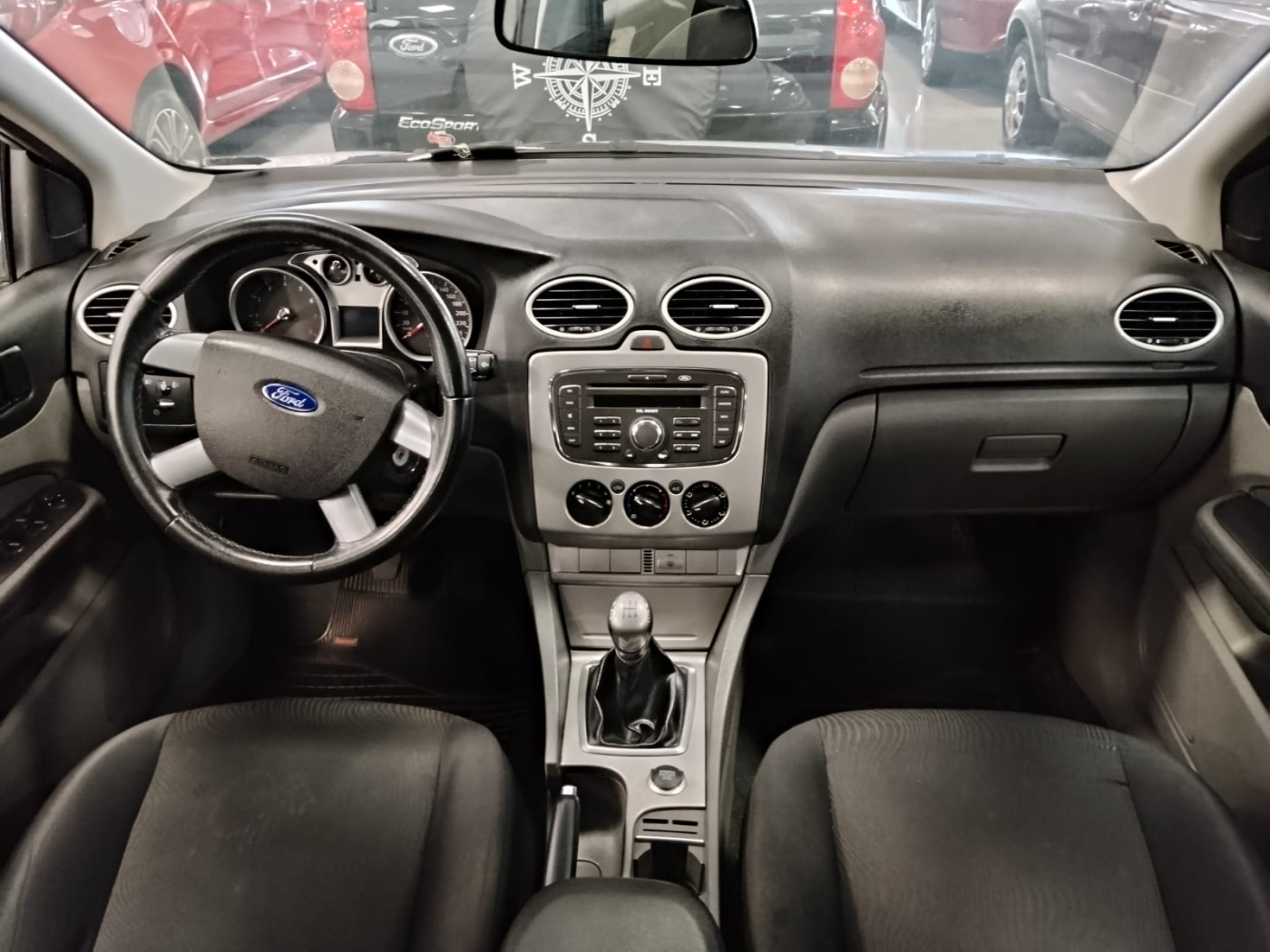 FORD FOCUS 1.6 - Foto 5