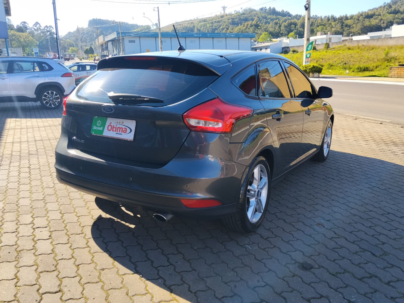 FORD FOCUS 1.6 MANUAL - Foto 8