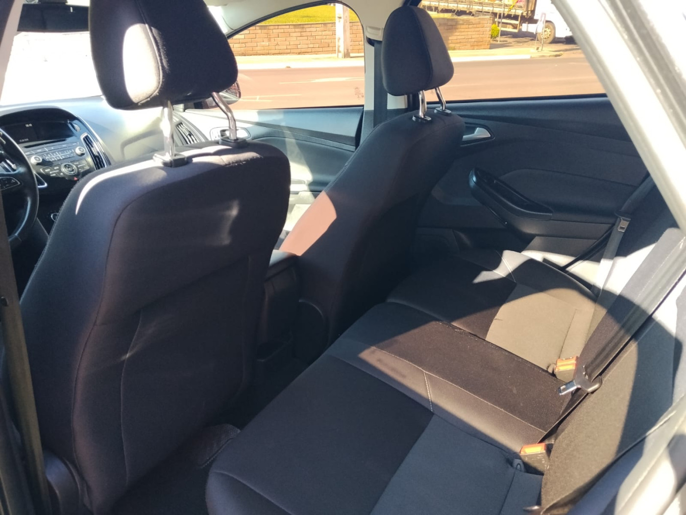 FORD FOCUS 1.6 MANUAL - Foto 7