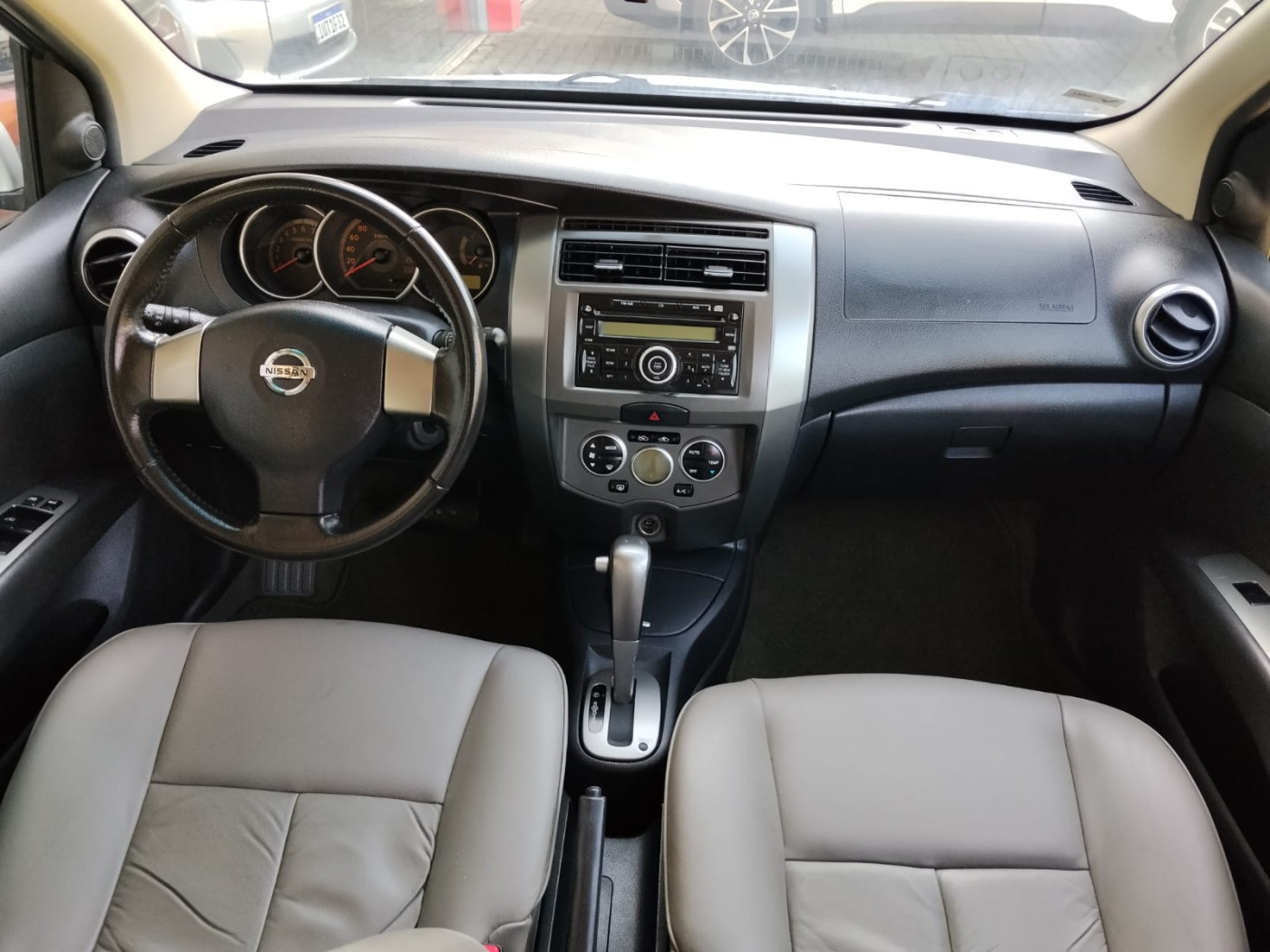 NISSAN LIVINA GRAND 1.8 AT 7 LUGARES - Foto 5