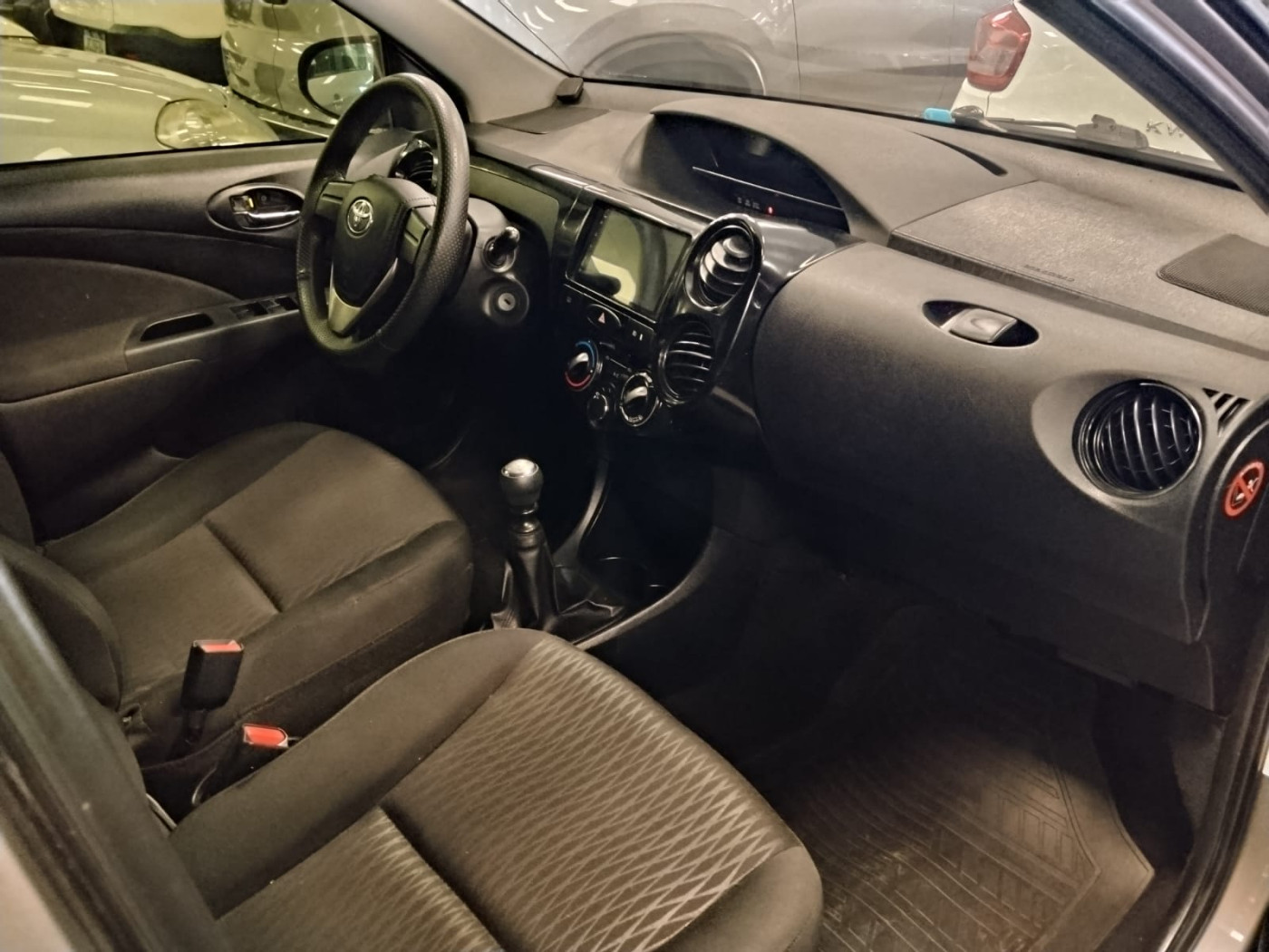 TOYOTA ETIOS 1.5X - Foto 4
