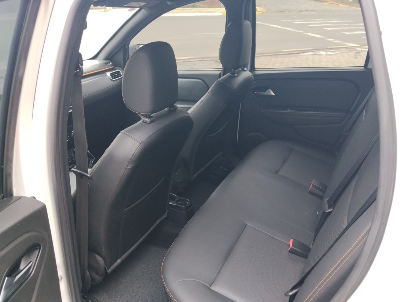 RENAULT OROCH OUTSIDER 1.3 - Foto 7