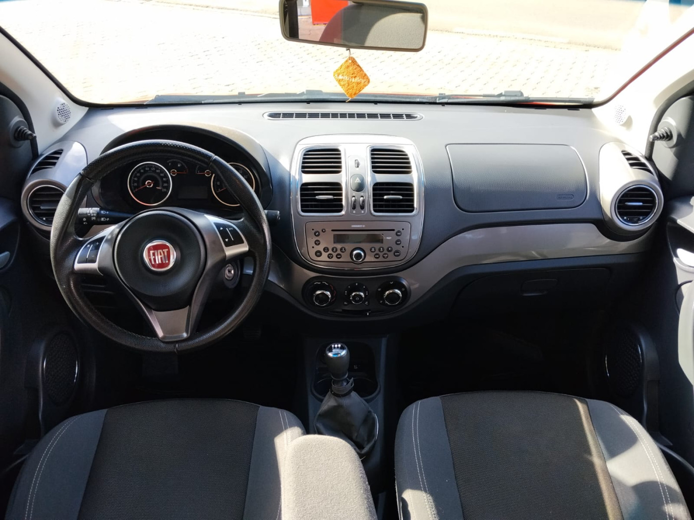 FIAT GRANSIENA ESSENCE 1.6 - Foto 5