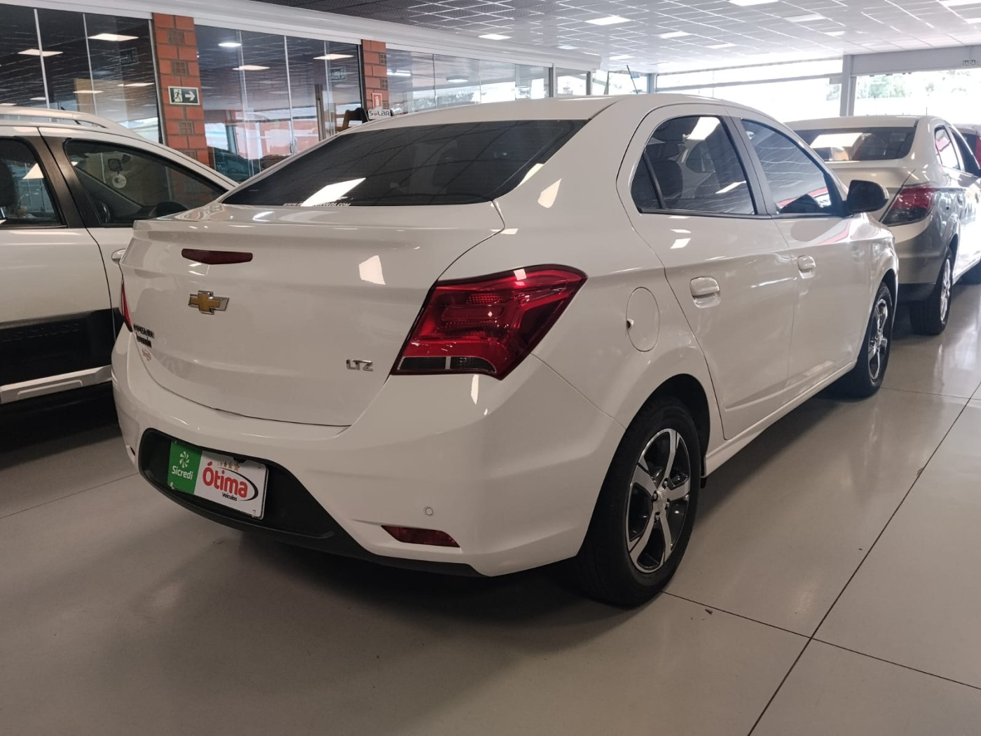 GM PRISMA LTZ 1.4 - Foto 7