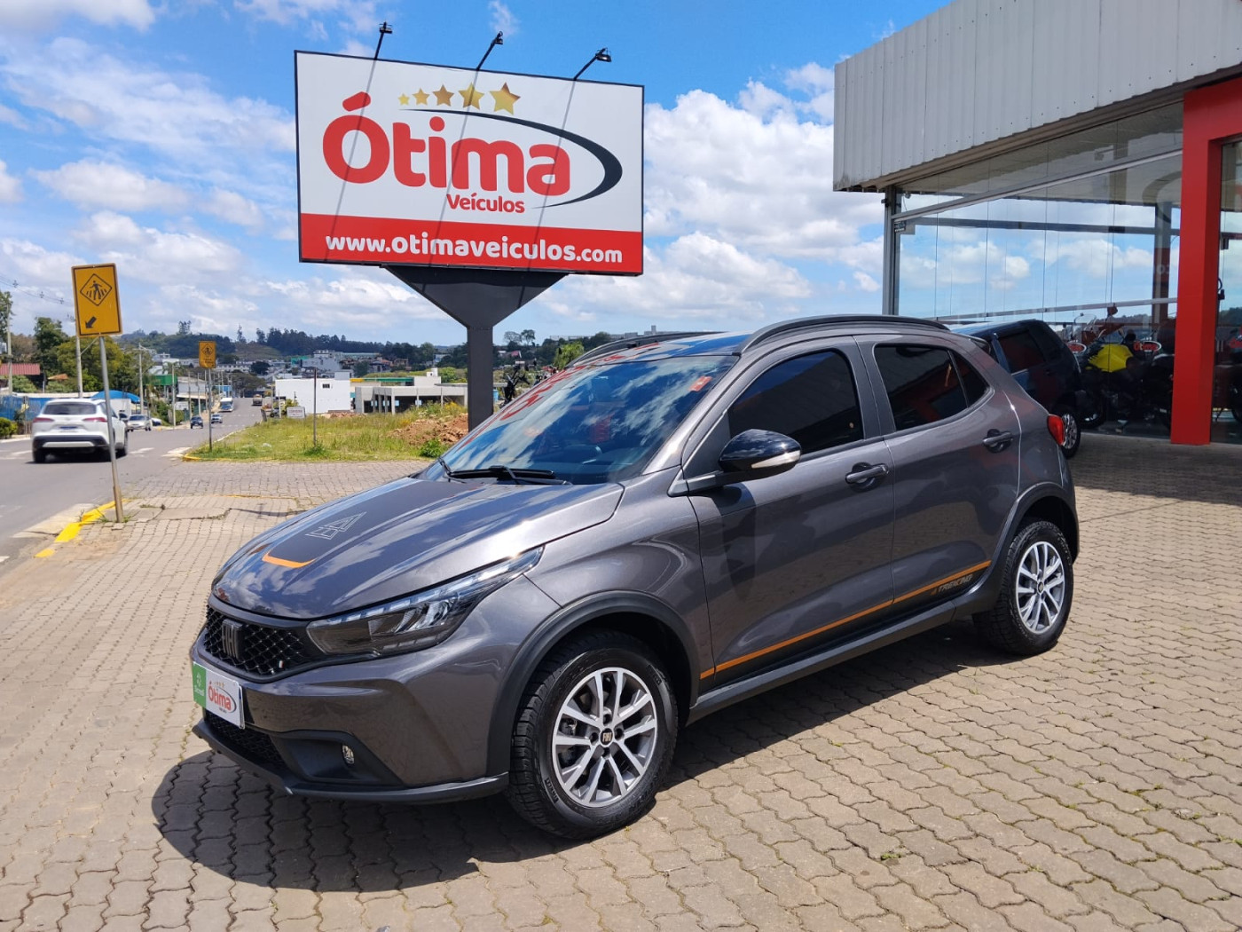 FIAT ARGO TREKKING AUT - Foto 1
