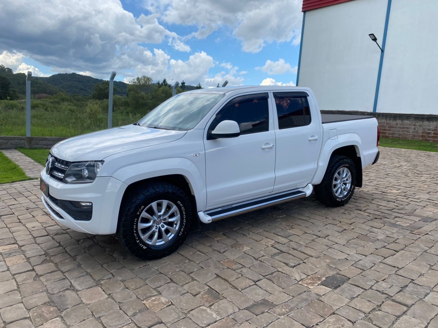 VW AMAROK TRENDLINE DIESEL 2018 AT - Foto 2