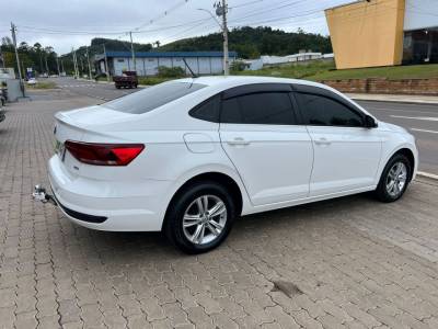 VW VIRTUS 1.6  2020 MANUAL - Foto 9