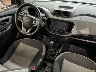 CHEVROLET SPIN 1.8 LT 5 LUGARES MANUAL 2017 - Foto 5