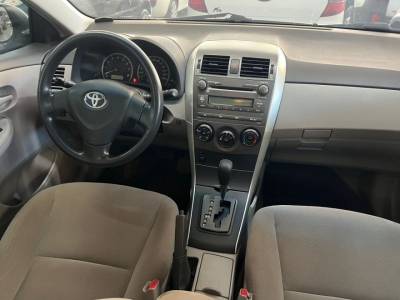 TOYOTA COROLLA XLI 2013 AUTOMÁTICO - Foto 4