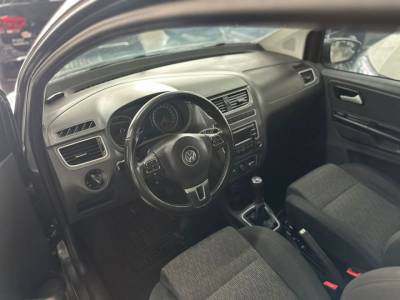 VW SPACEFOX TREND 1.6 - Foto 3