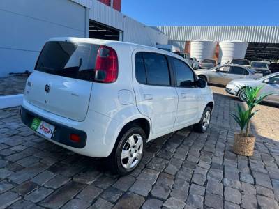 FIAT UNO VIVACE 1.0 2016 - Foto 8