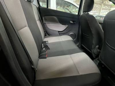 RENAULT LOGAN DYNAMIQUE 1.6 2016 - Foto 6