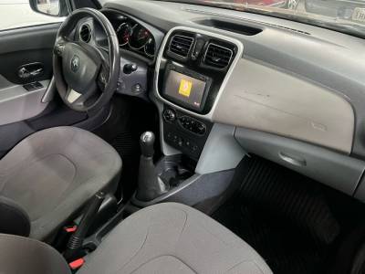 RENAULT LOGAN DYNAMIQUE 1.6 2016 - Foto 3