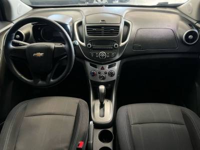 TRACKER LT 1.8 2016 AUTOMÁTICA - Foto 4