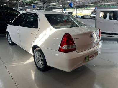 ETIOS SEDAN X PLUS AUTOMÁTICO 2019 - Foto 8