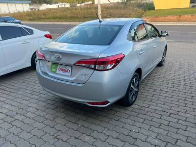 YARIS SEDAN 1.5 AUTOMATICO 2019 - Foto 13