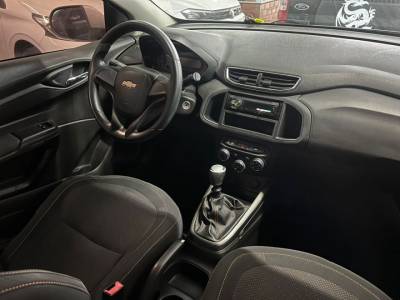 ONIX 1.0 LT 2014 - Foto 4