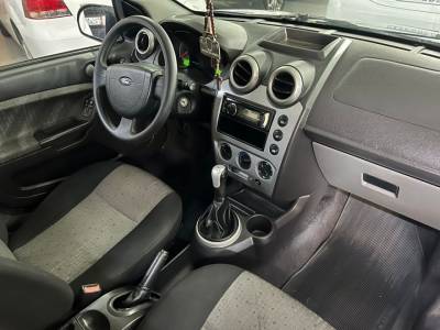 FORD FIESTA SEDAN 1.6 2013 - Foto 3