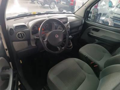 FIAT DOBLO ADVENTURE XINGU 6 LUGARES - Foto 3