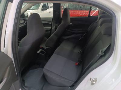 GM ONIX MT  LT - Foto 6