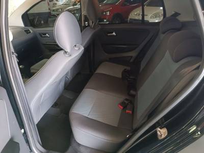 VW FOX BLUEMOTION 1.0 - Foto 6