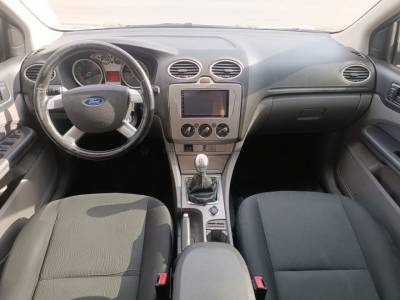 FORD FOCUS 1.6 CAMBIO MANUAL - Foto 5
