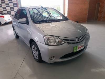 TOYOTA ETIOS XS 1.5 UNICO DONO - Foto 1