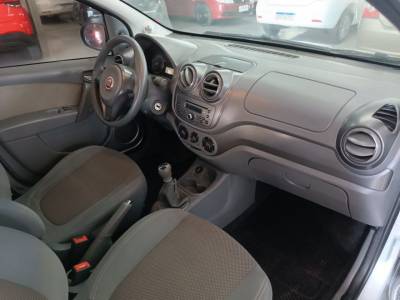 FIAT PALIO ESSENCE 1.6 - Foto 5