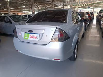 FORD FIESTA SEDAN 1.6 - Foto 7