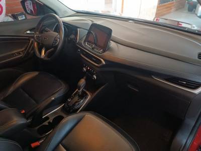 GM TRACKER PREMIER COM TETO SOLAR - Foto 3