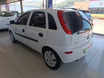 GM CORSA HB 1.0 - Foto 8