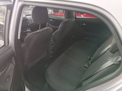 HYUNDAI CRETA LIMITED - Foto 6