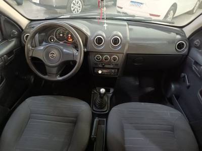 GM PRISMA MAXX 1.4 - Foto 5