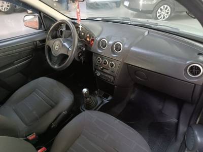 GM PRISMA MAXX 1.4 - Foto 4