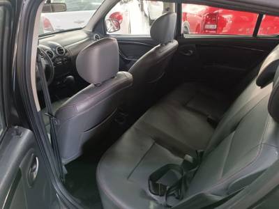 RENAULT SANDERO STEPWAY 1.6 AUTOMATICO - Foto 6